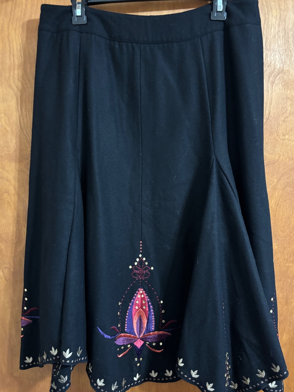 Vintage 90’s Nygard Wool / Rayon Black Embroidered A-Line Handkerchief Hem SZ 12